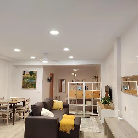 Aloja Cordoba, Ideal Explorar El Centro Historico Y Centro De La Ciudad דירה